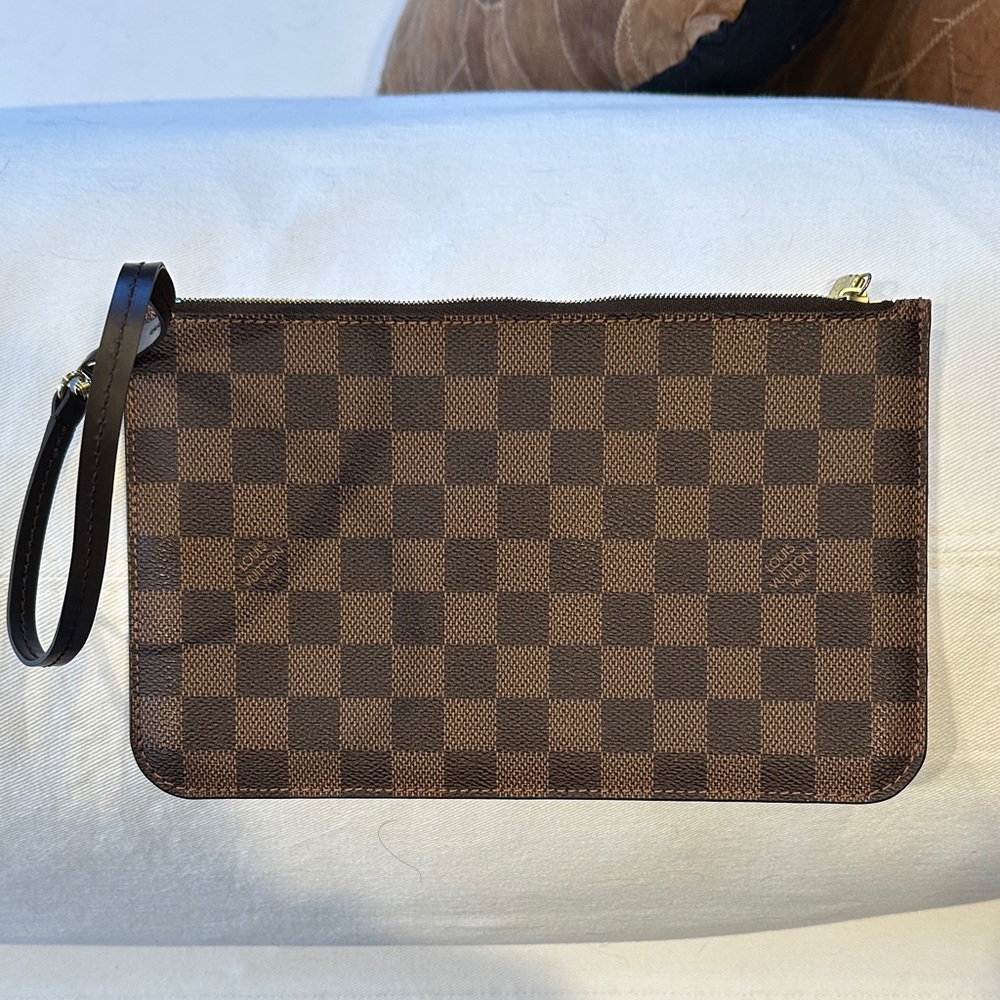Louis Vuitton Damier Wristlet Clutch
